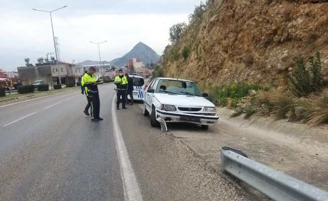 Kozan’da trafik kazaları: 3 yaralı