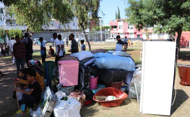 Sokakta kalan aileye Kaymakamlık sahip çıktı