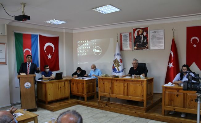 Prof. Dr. Halaçoğlu; “Türklerin fırınlarda yakıldığına şahit olanlarla bizzat konuştum”