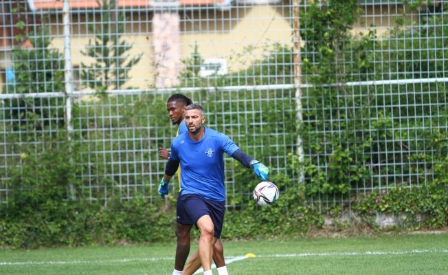 Adana Demirspor kalecisi Ferhat: Gelen arkadaşlarla daha da güçleneceğiz