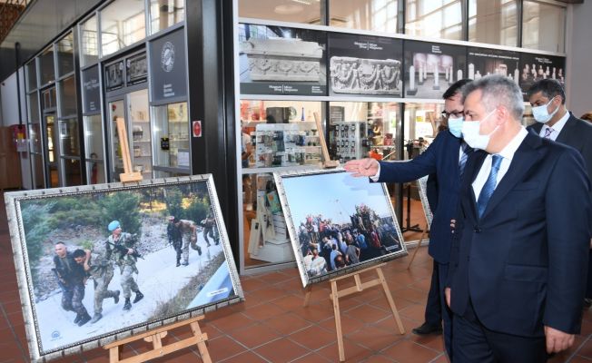 Adana’da 15 Temmuz konulu fotoğraf sergisi açıldı