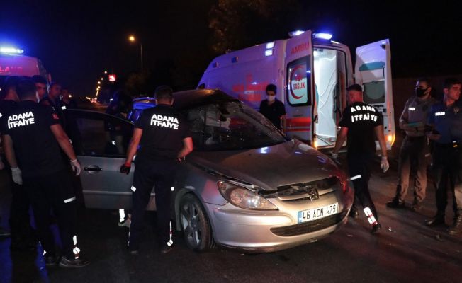 Otomobil ve minibüs kavşakta çarpıştı: 1 ölü, 3 yaralı