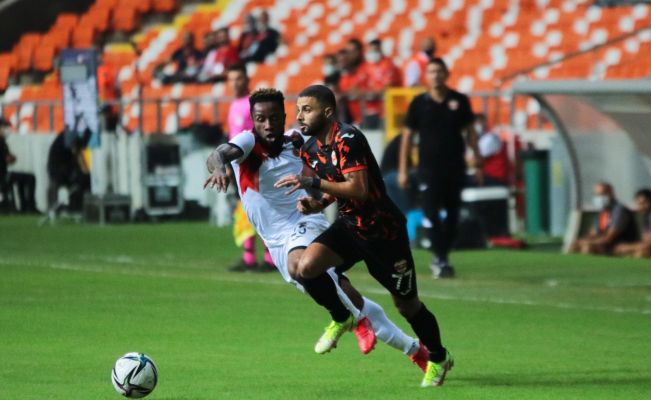 TFF 1. Lig: Adanaspor: 0 - Gençlerbirliği: 0 (İlkyarı sonucu)