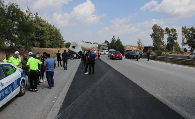 Adana’da otobanda zincirleme trafik kazası: 1 ölü