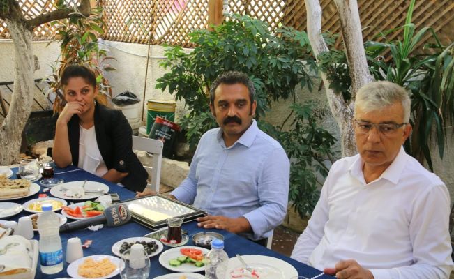 Kozan’a sağlam ve kalıcı hizmetler kazandırmak için çalışıyoruz