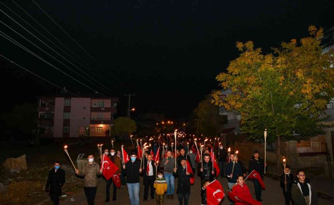 Tufanbeyli’de 29 Ekim coşkusu