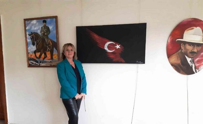 Ressam Yetgin: Fırça ile geçmişle barışır, geleceği hayal ederiz