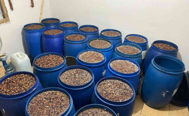 Adana’da Zehir operasyonunda 9 bin 467 litre sahte içki ele geçirildi