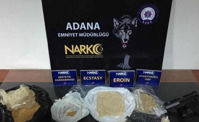 Adana’da evinden eroin çıkan zanlı tutuklandı