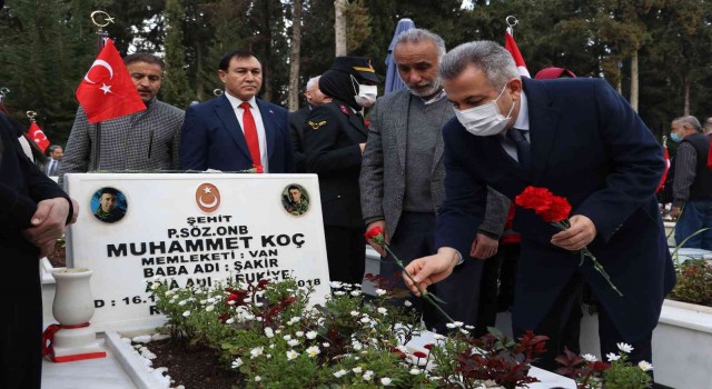 Adana’da Çanakkale Zaferi’nin 107.yıl dönümü kutlandı