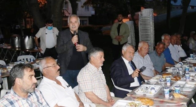 Karalar ve Özgan iftarda buluştu