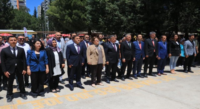 Bakan Derya Yanık: “Lisede öğrendiklerim hayatımı şekillendirmeme etki etti”