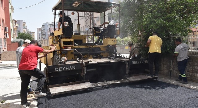 ”Ceyhan’da bozuk yol kalmayacak”