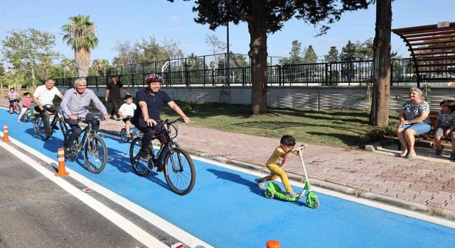 Yüreğir’in ilk bisiklet yolu açıldı