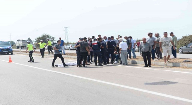 Traktöre çarpan motosiklet sürücüsü hayatını kaybetti