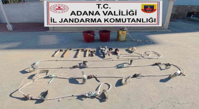 Adana’da kaçak kazı yapan 2 kişi suçüstü yakalandı