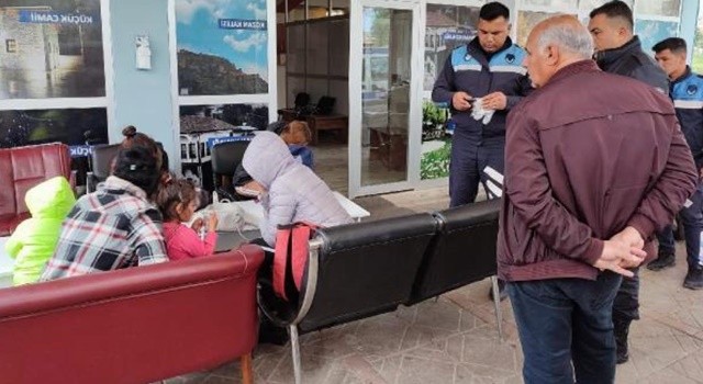 'Depremzede'liğin onurunu ayaklar altına aldılar; Utanmadan, arlanmadan....