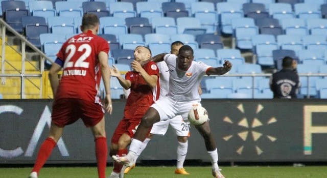 Adanaspor 90+3'de güldü