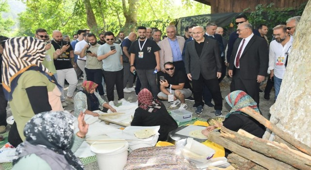 ”Lezzet Treni” Pozantı’da