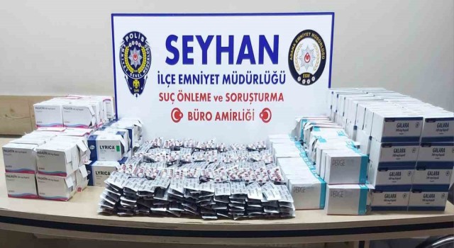 Uyuşturucu satıcısının evine baskın: 20 bin 636 hap ele geçirildi