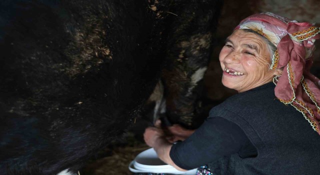 Kız kardeşler teknolojiye ve milyonlara inat üretiyor