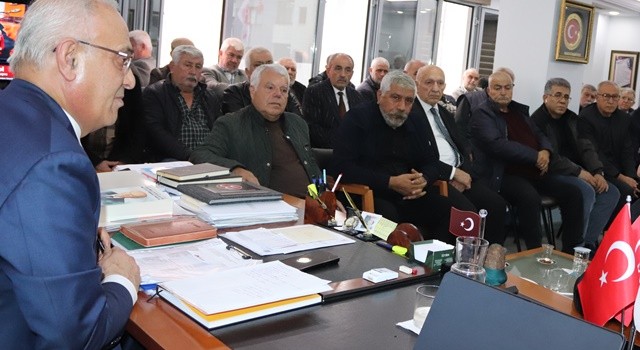 MHP Adana 'da duygulandıran buluşma