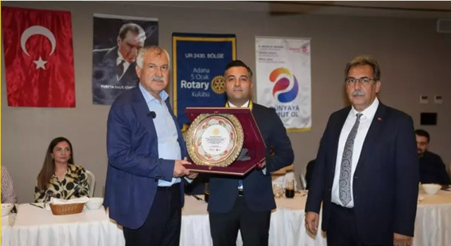 Zeydan Karalar’a Rotaryanlardan Anlamlı ödül