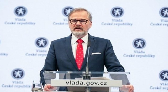 Fiala: Arnavutluk AB’ye katılım için örnek ülke