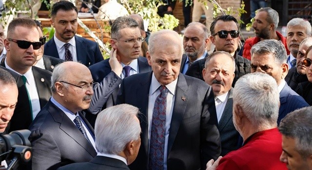 TBMM Başkanı Kurtulmuş, Adana'da Vatandaşlarla Bir Araya Geldi