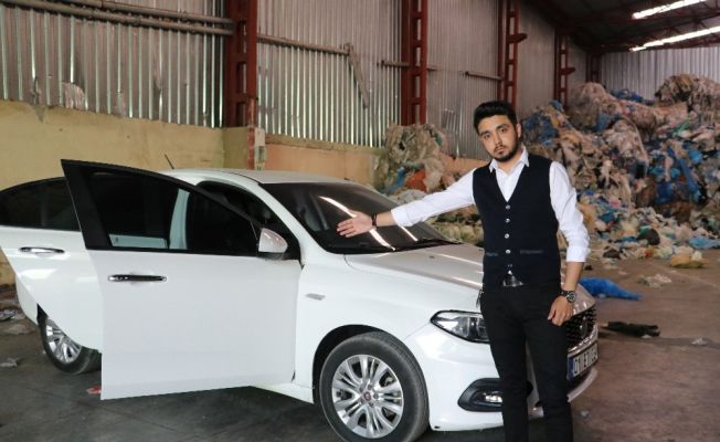 Sıfır Fiat Egea’nın 2 kapısı değişmiş, direği boyalı çıktı