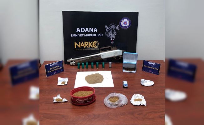 Adana’da bir haftada 70 bin hap, 52 kilo esrar ele geçirildi