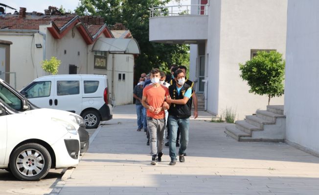 Adana’da firari 33 kişi yakalandı