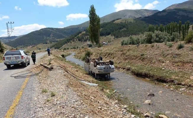 Feke yolunda kaza: 5 yaralı