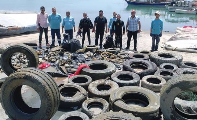 Denizden traktör tekeri de çıktı, klozet de