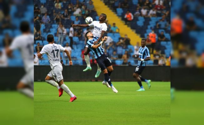 Süper Lig: Adana Demirspor: 0 - Fenerbahçe: 0 (İlk yarı)