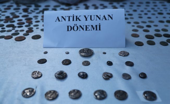 Çete liderinin sağ kolu emekli polis çıktı