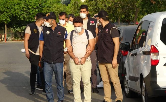 Adana’da FETÖ operasyonu: 8 gözaltı