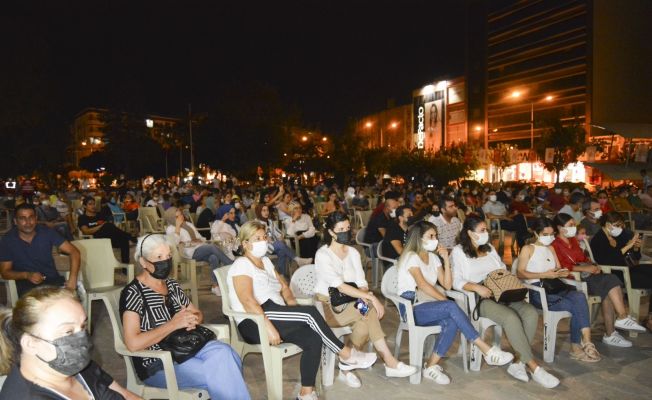 İlçelerde sinema gösterimi