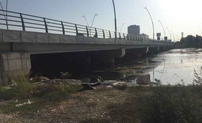 Seyhan Nehri’nde erkek cesedi bulundu