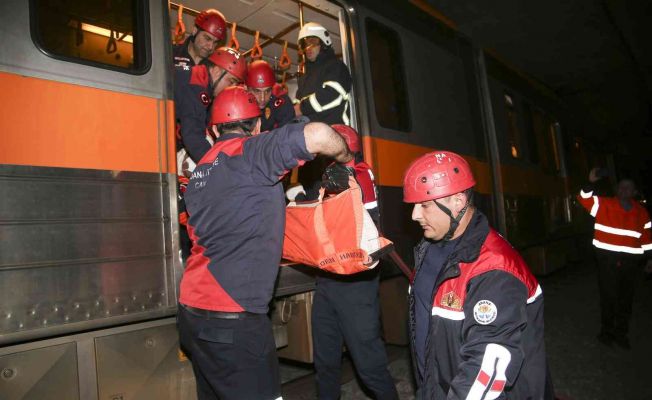 Metroda acil durum tatbikatı