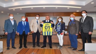 Vali Elban’a 01 numaralı Fenerbahçe forması