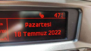 Adana’da araç termometreleri 47 dereceyi gösterdi