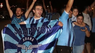 Adana Demirspor'da UEFA Avrupa Konferans Ligi'ne katılma sevinci yaşanıyor .