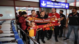 Galatasaray, Adana’ya geldi