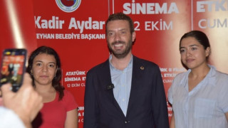 Ceyhan Belediye Başkanı Aydar, Ceyhanlıları "Atatürk 2" filmiyle buluşturdu