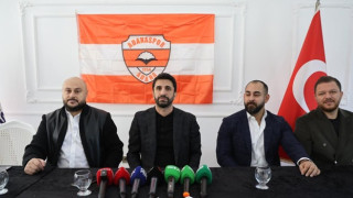 Adanaspor'un yeni yönetiminden taraftara zeytin dalı